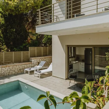 Paleros Bay Villas Exterior photo